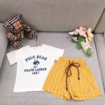 폴로 랄프 로렌 레터링 베어 프린트 반팔 + 옐로우 스트라이프 반바지 세트