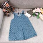구찌 아동 GG 로고 자수 데님 베스트 원피스👗