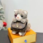 루이비통 고양이 인형 백참 에어팟 케이스 모노그램 가방장식 키링 - 이미지 5