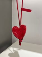 보테가 스타일 손짜기 하트 최상층소가죽 장식 붉은 하트 가방 키링 - 이미지 2